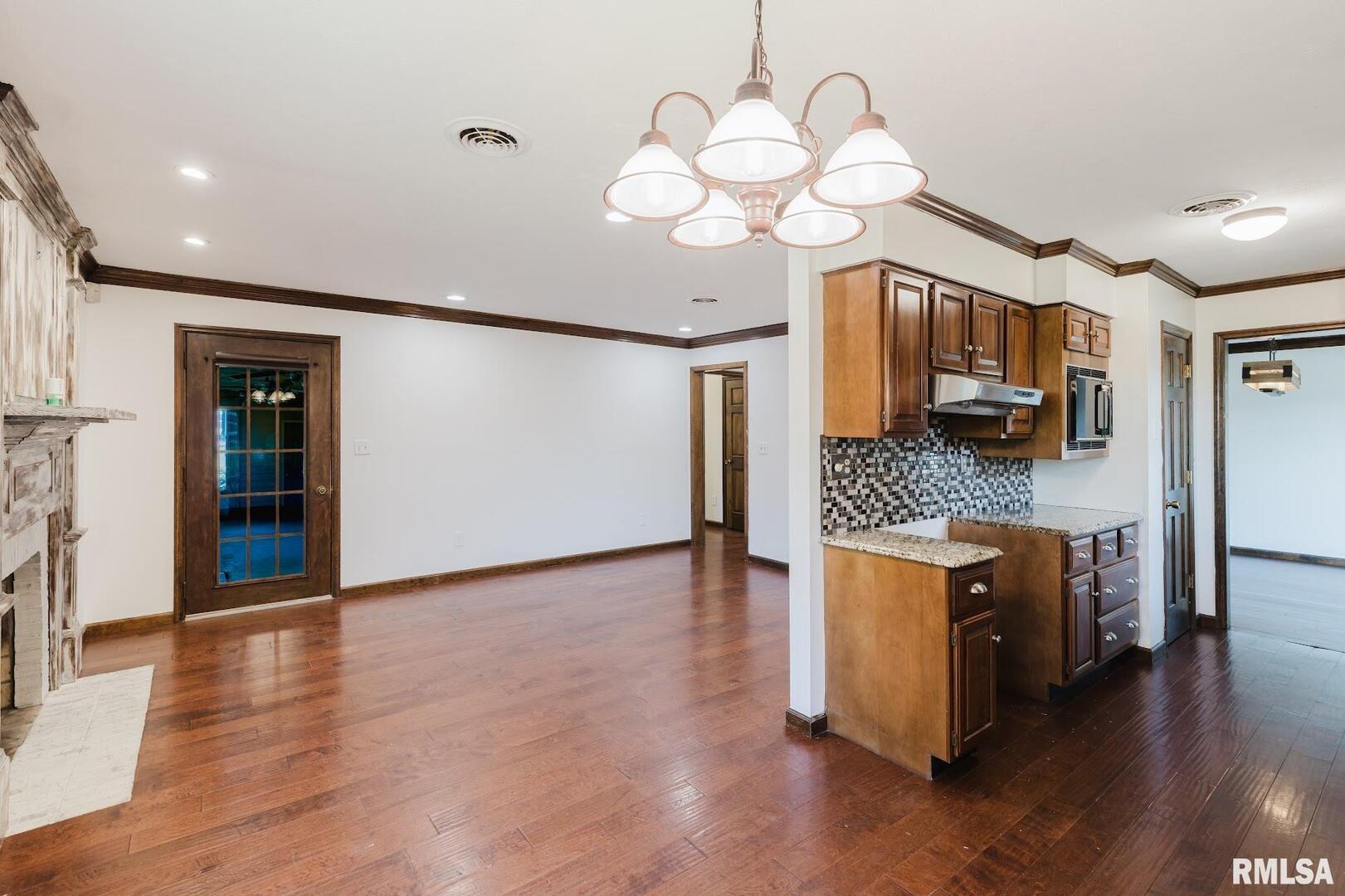 1800 Testa Drive Marion, IL 62959 - Photo 13 of 63