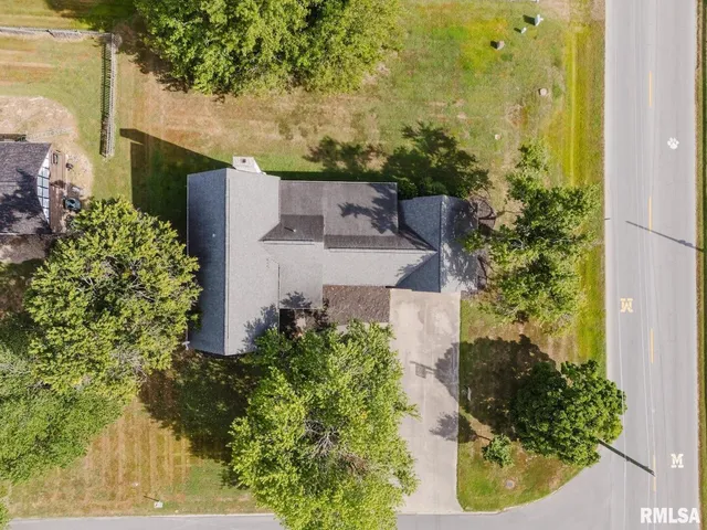 $297,000 | 1800 Testa Drive, Marion, IL 62959