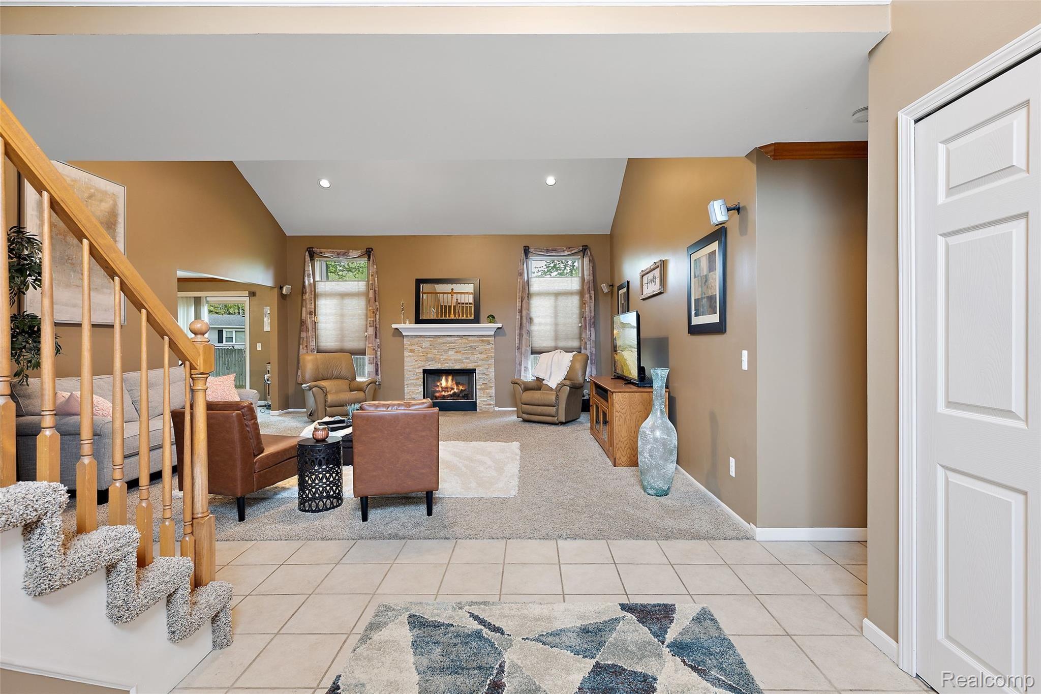 49205 Monte Road New Baltimore, MI 48047 - Photo 6 of 49 49205 Monte Rd-14.jpg