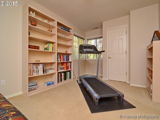 11010 Southwest 29th Court Portland, OR 97219 - Photo 14 of 16 Bonus Room