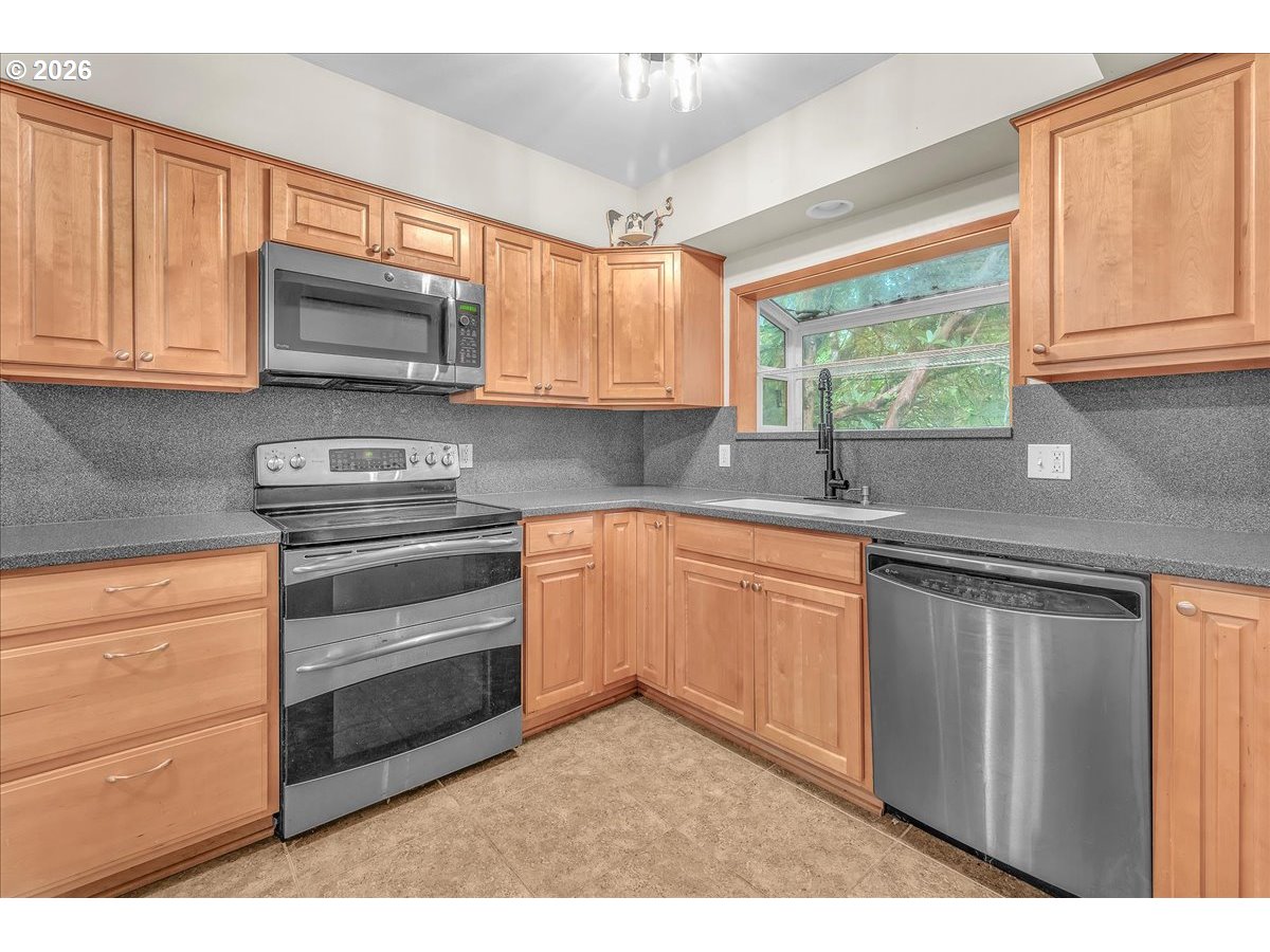 34022 Tarbell Road Scappoose, OR 97056 - Photo 23 of 48