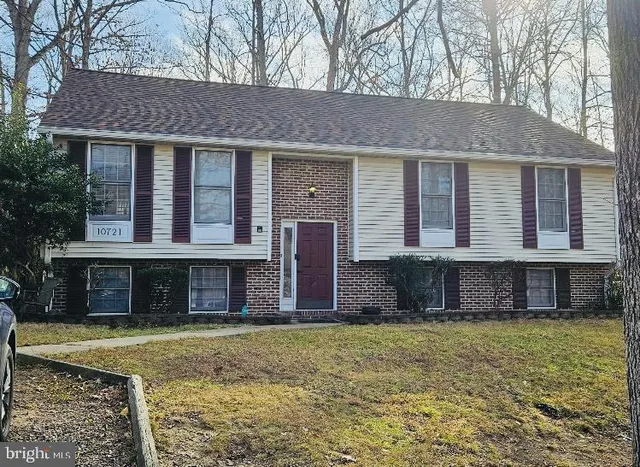$374,000 | 10721 Maple Ridge Drive, Spotsylvania, VA 22553