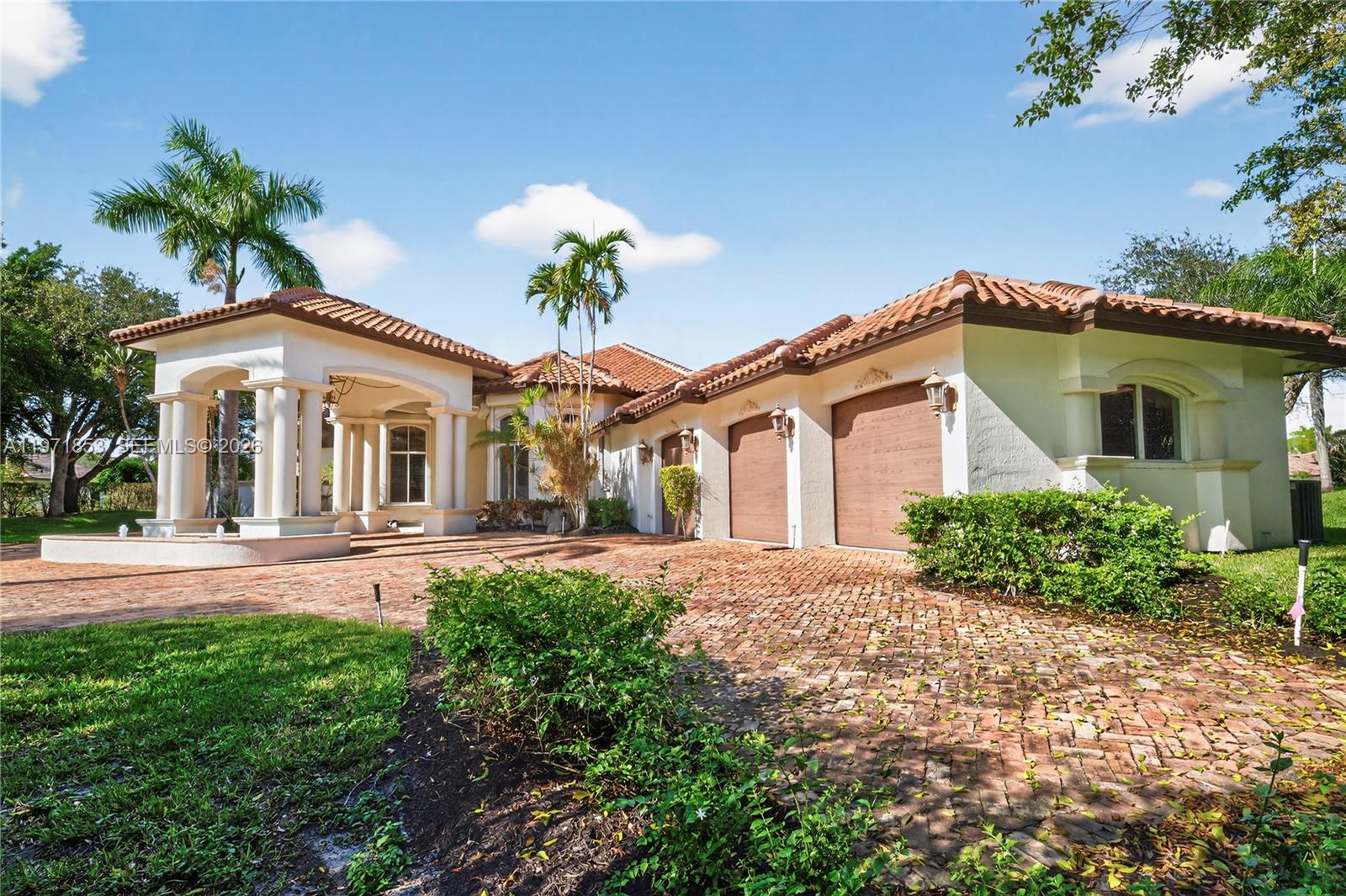 3520 Paddock Road Weston, FL 33331 - Photo 4 of 88