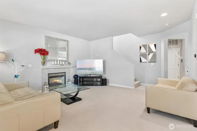 $744,990 | 16901 Woodside Drive Southeast, Renton, WA 98058