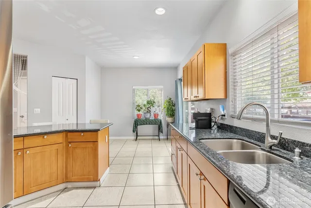 $744,990 | 16901 Woodside Drive Southeast, Renton, WA 98058