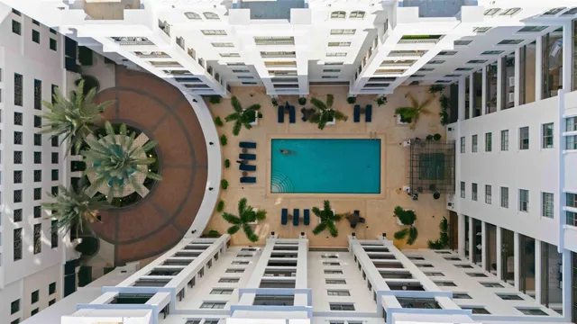 $4,100 | 233 South Federal Highway, Unit 208, Boca Raton, FL 33432