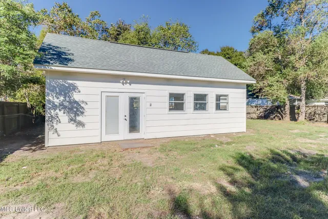 $179,500 | 1114 Leigh Street, Long Beach, MS 39560