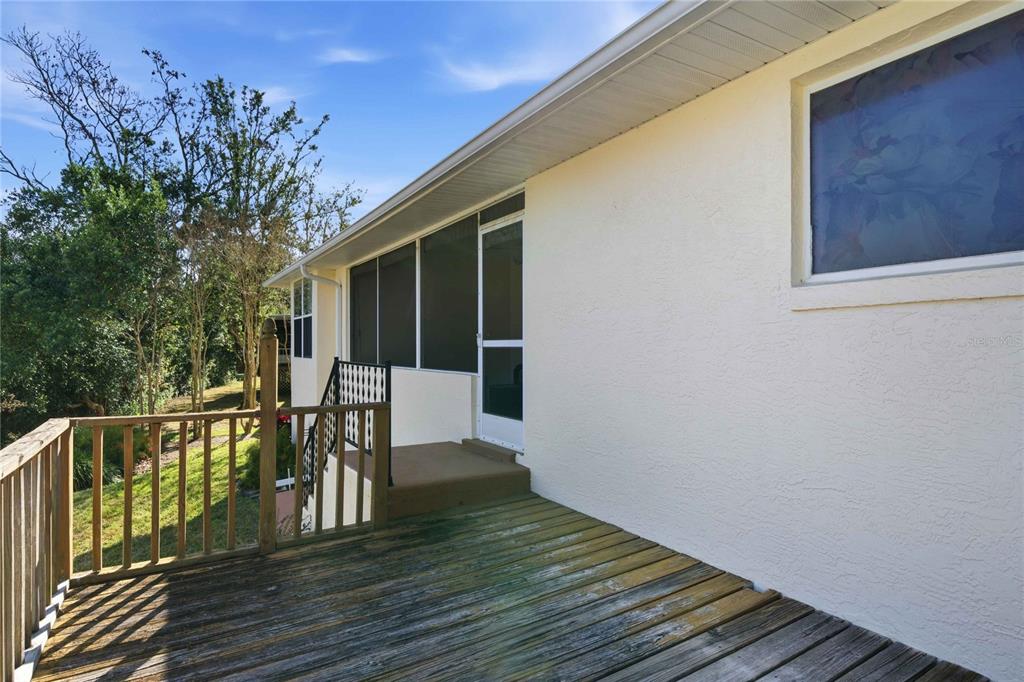 4427 North Bacall Loop Beverly Hills, FL 34465 - Photo 40 of 41 a view of deck with patio