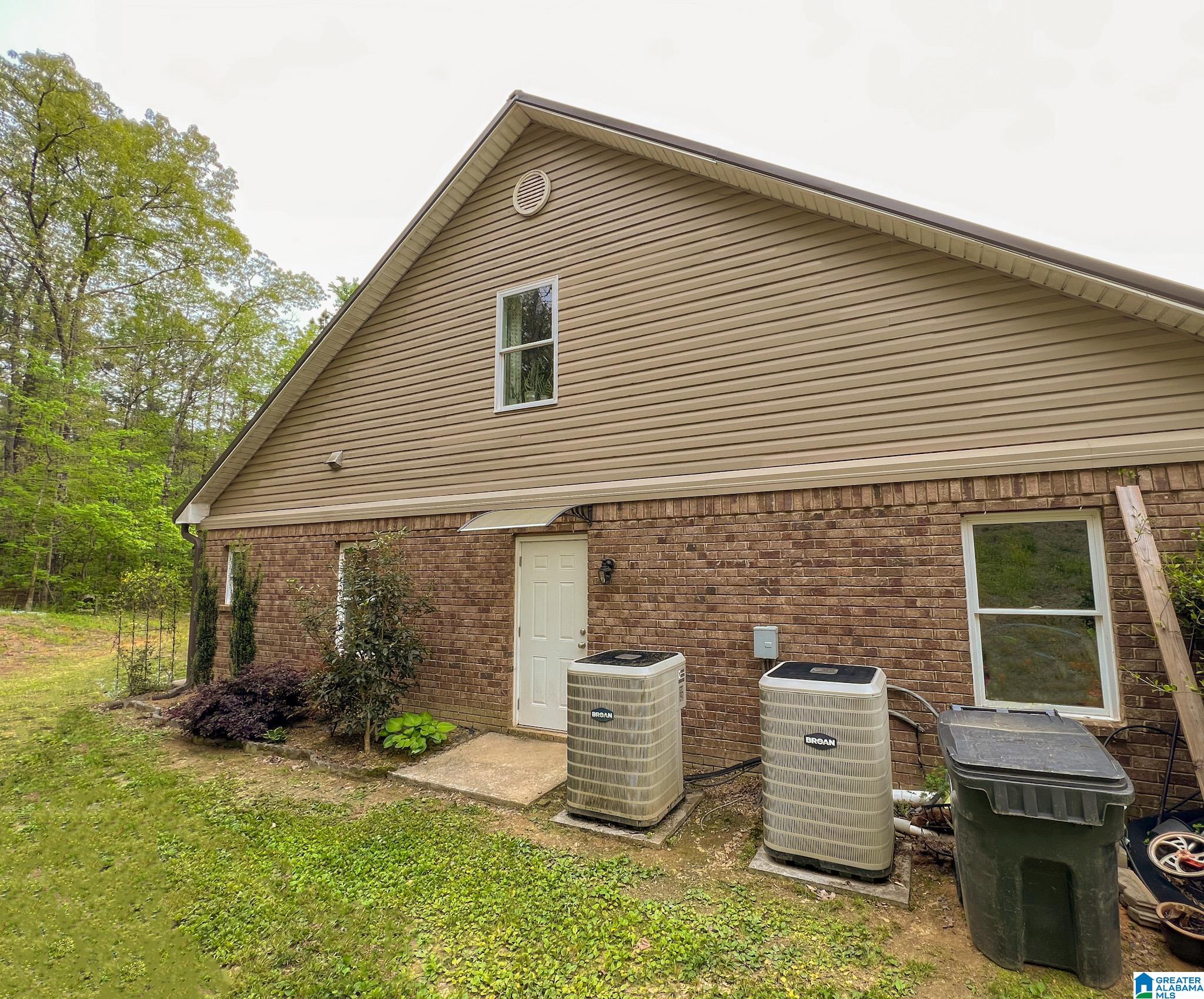 420 Crawfish Lane Ragland, AL 35131 - Photo 4 of 32 Gallery Image 4