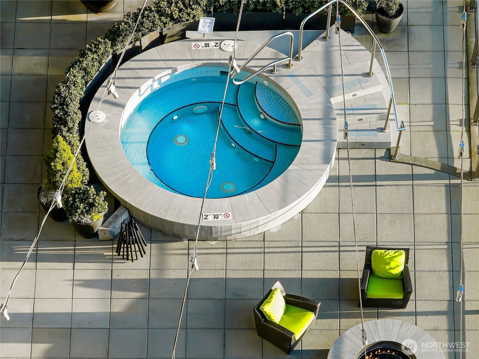 99 Union Street, Unit 1102 Seattle, WA 98101 - Photo 27 of 36 a bathroom with a sink and mirror