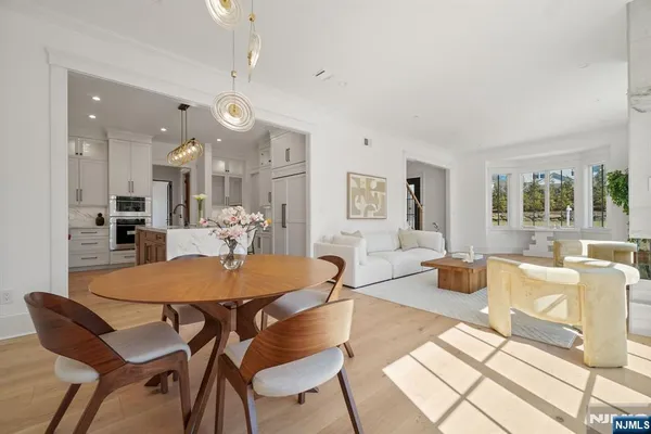 $3,325,000 | 982 Closter Dock Road, Alpine, NJ 07620