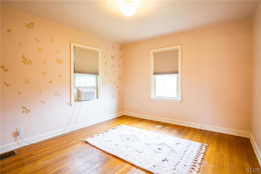 173 Cherry Hill Road Nazareth, PA 18064 - Photo 4 of 19 Gallery Image 4