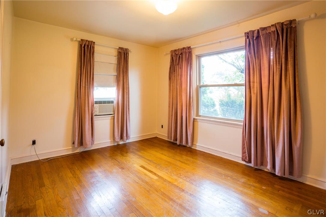 173 Cherry Hill Road Nazareth, PA 18064 - Photo 6 of 19 Gallery Image 6