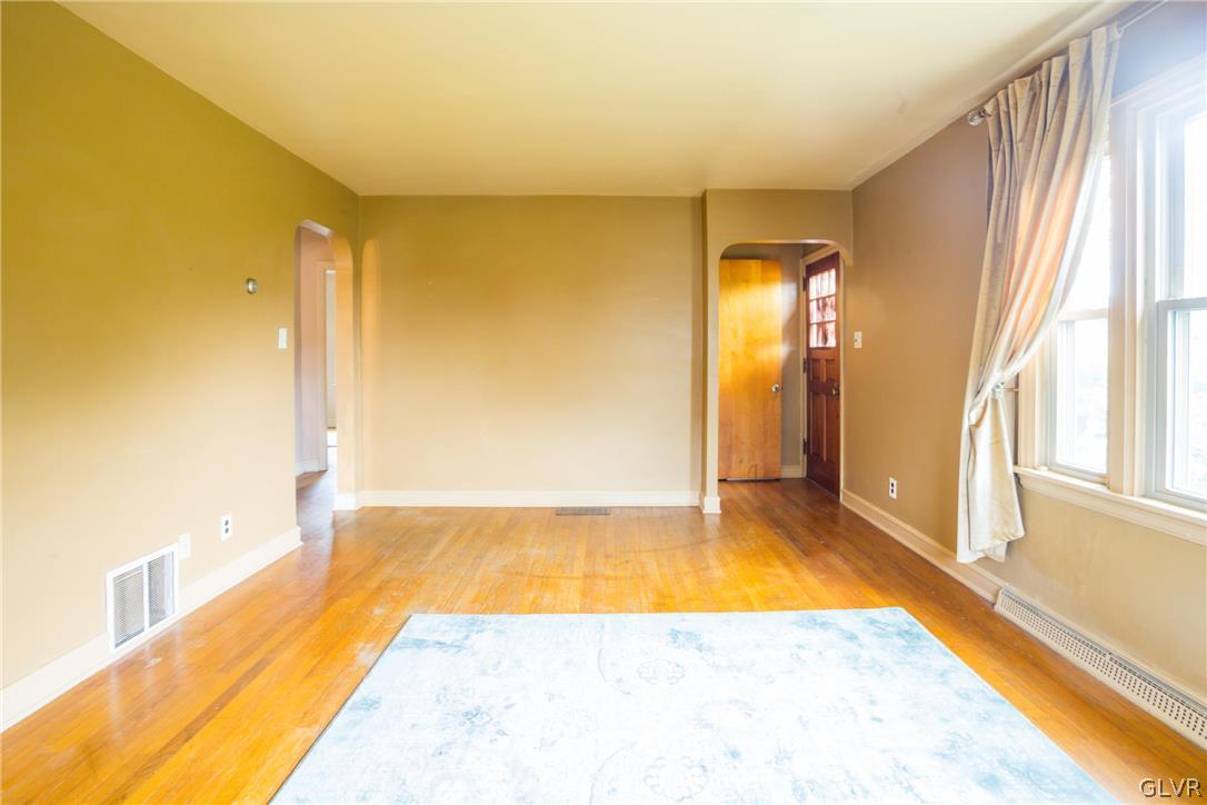 173 Cherry Hill Road Nazareth, PA 18064 - Photo 9 of 19 Gallery Image 9