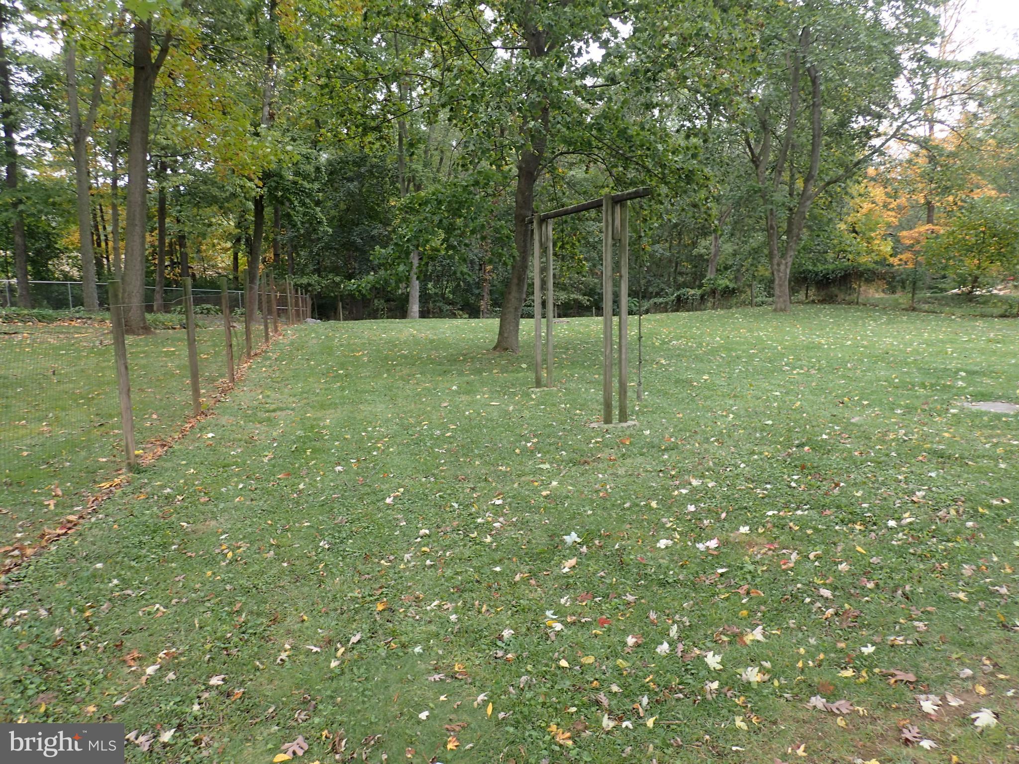 Left side of Rear Yard, Notice the Fence