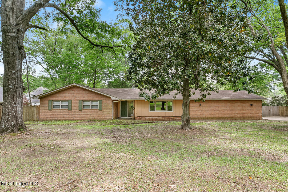 4640 Jiggetts Road Jackson, MS 39211 - Photo 2 of 31 4640 Jiggets2-31
