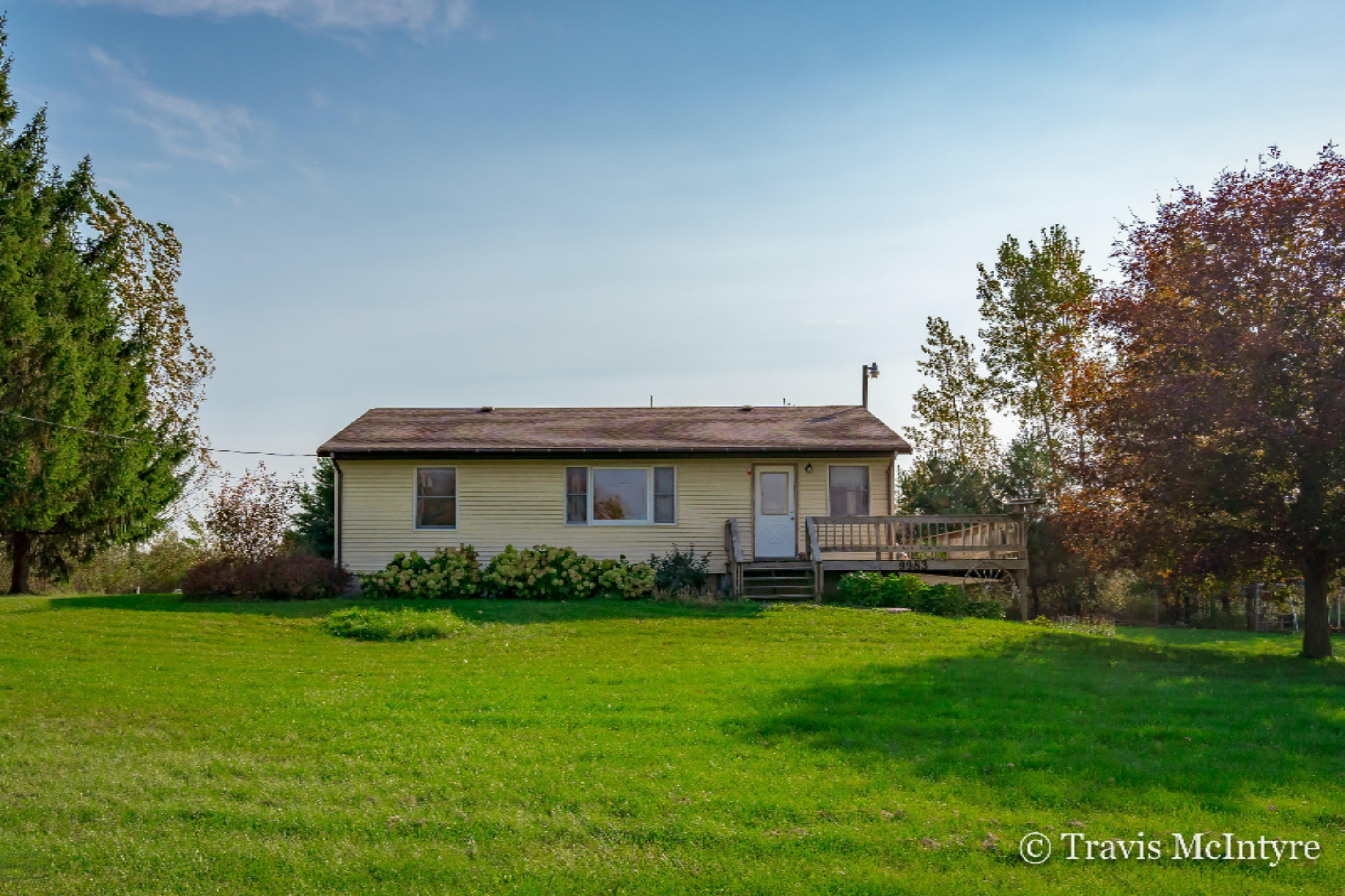 9983 Button Road Belding, MI 48809 - Photo 4 of 19 9983 Button Rd-15