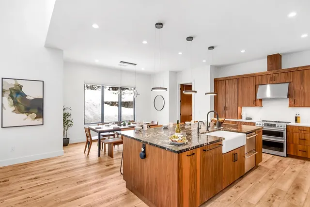 $2,595,000 | 100 Sugarloaf Place, Donnelly, ID 83615