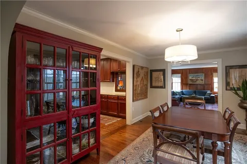 $735,000 | 604 West 70th Street, Kansas City, MO 64113