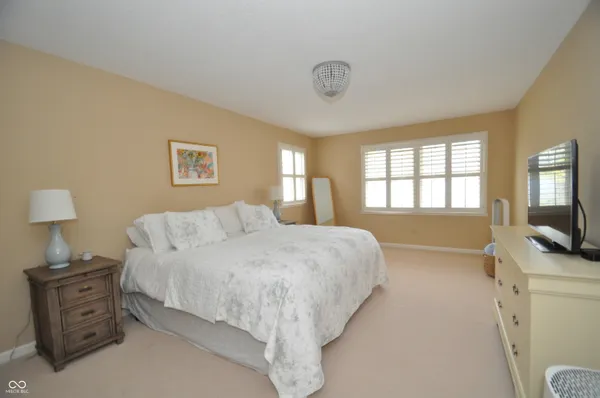 $610,000 | 12176 Crestwood Drive, Carmel, IN 46033