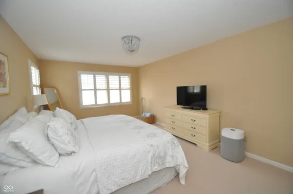 $610,000 | 12176 Crestwood Drive, Carmel, IN 46033