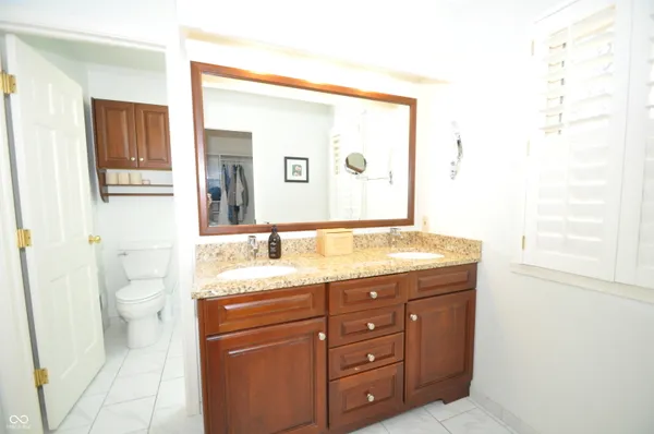 $610,000 | 12176 Crestwood Drive, Carmel, IN 46033