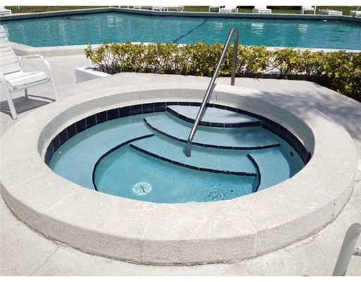 6093 Old Court Road, Unit 2410 Boca Raton, FL 33433 - Photo 12 of 13 Exterior Front