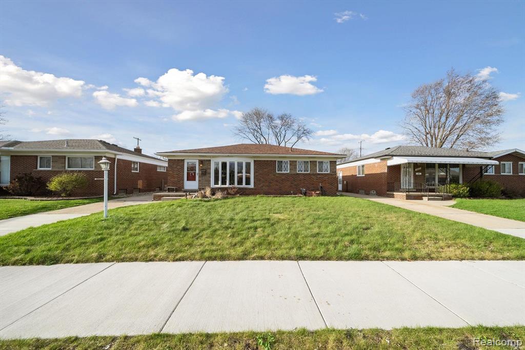 18011 Airport Road Fraser, MI 48026 - Photo 3 of 49 Gallery Image 3