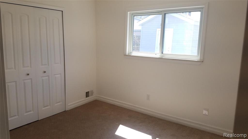 26737 Wick Road Taylor, MI 48180 - Photo 16 of 20 Gallery Image 16