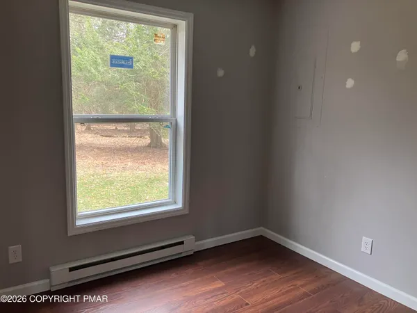 $2,295 | 70 Laurel Woods Circle, Albrightsville, PA 18210