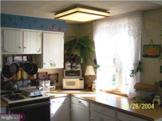 11711 Millbrook Road Philadelphia, PA 19154 - Photo 3 of 6