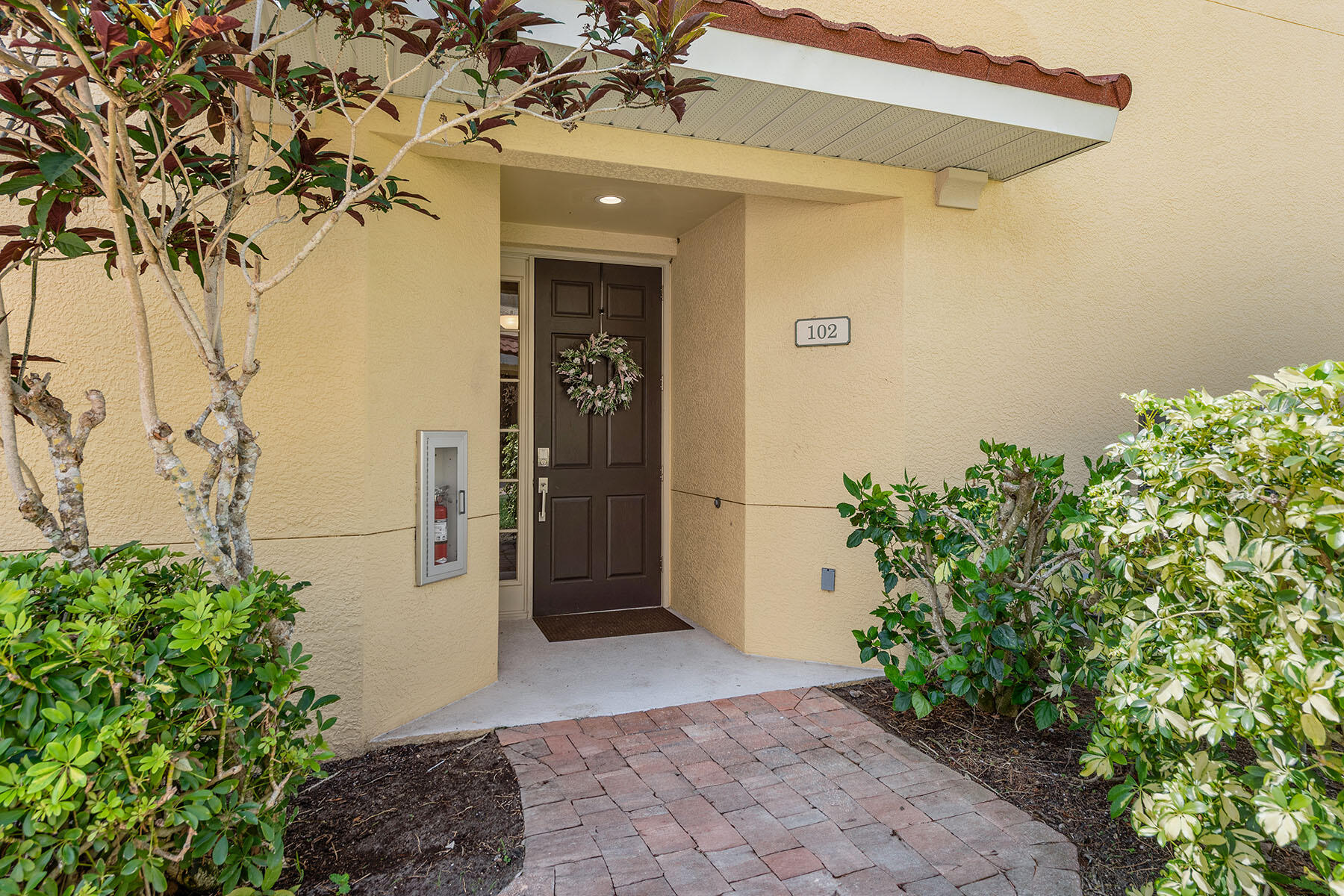 1263 Rialto Way, Unit 102 Naples, FL 34114 - Photo 24 of 34 2250524281mm
