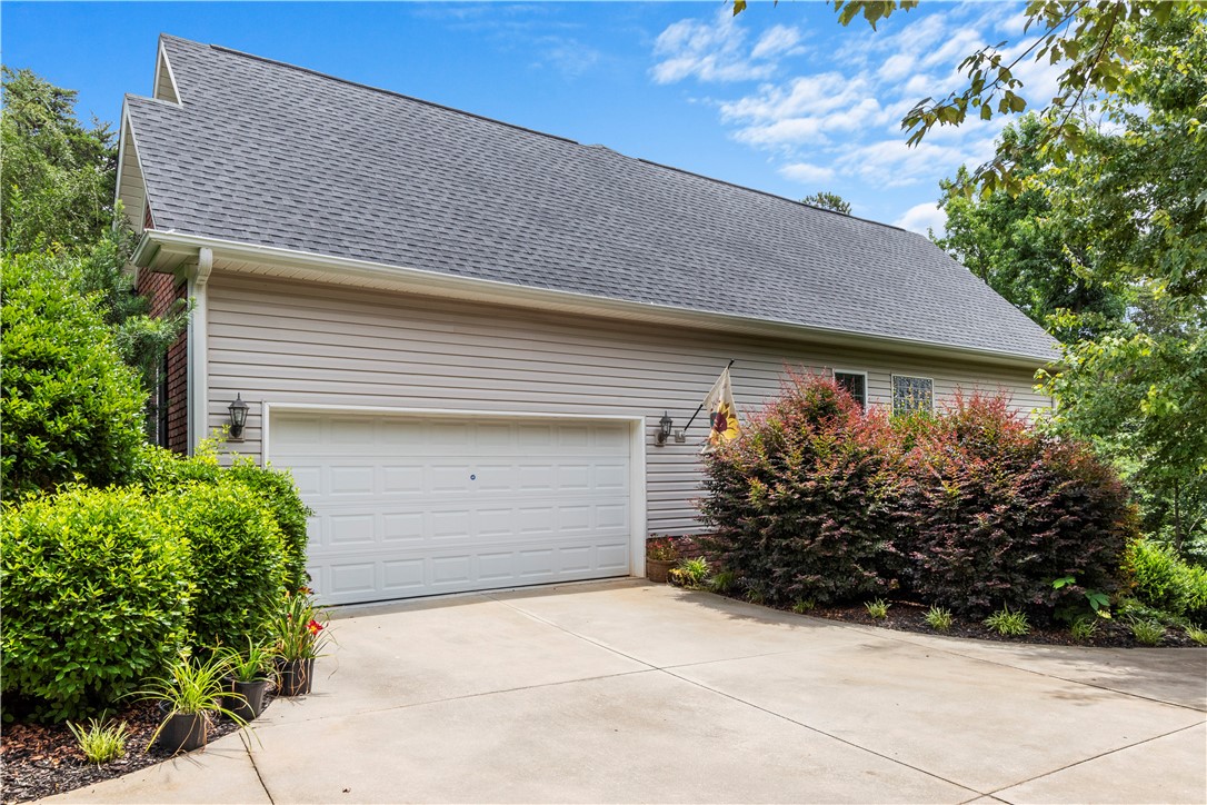1431 Providence Church Road Anderson, SC 29626 - Photo 31 of 45