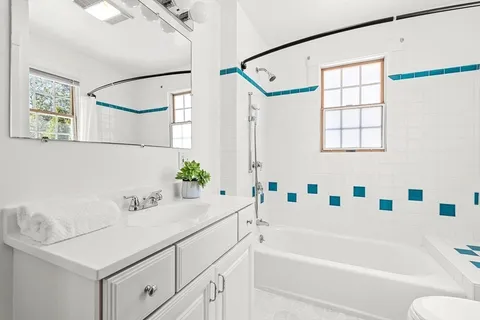 $1,599,000 | 21 Howe Street, Wellesley, MA 02482