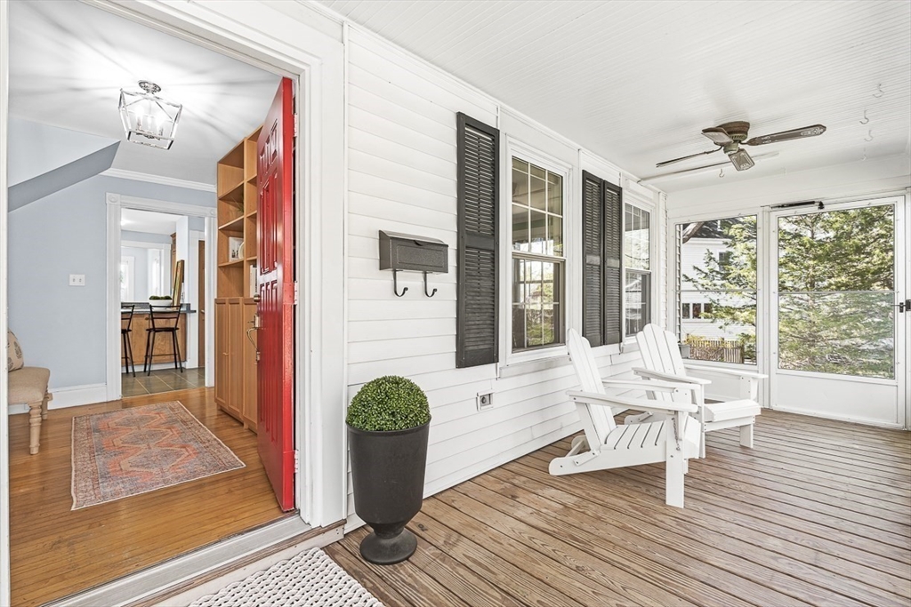 21 Howe Street Wellesley, MA 02482 - Photo 4 of 35