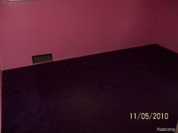 16535 East Eight Mile Road Eastpointe, MI 48021 - Photo 2 of 5 8m2