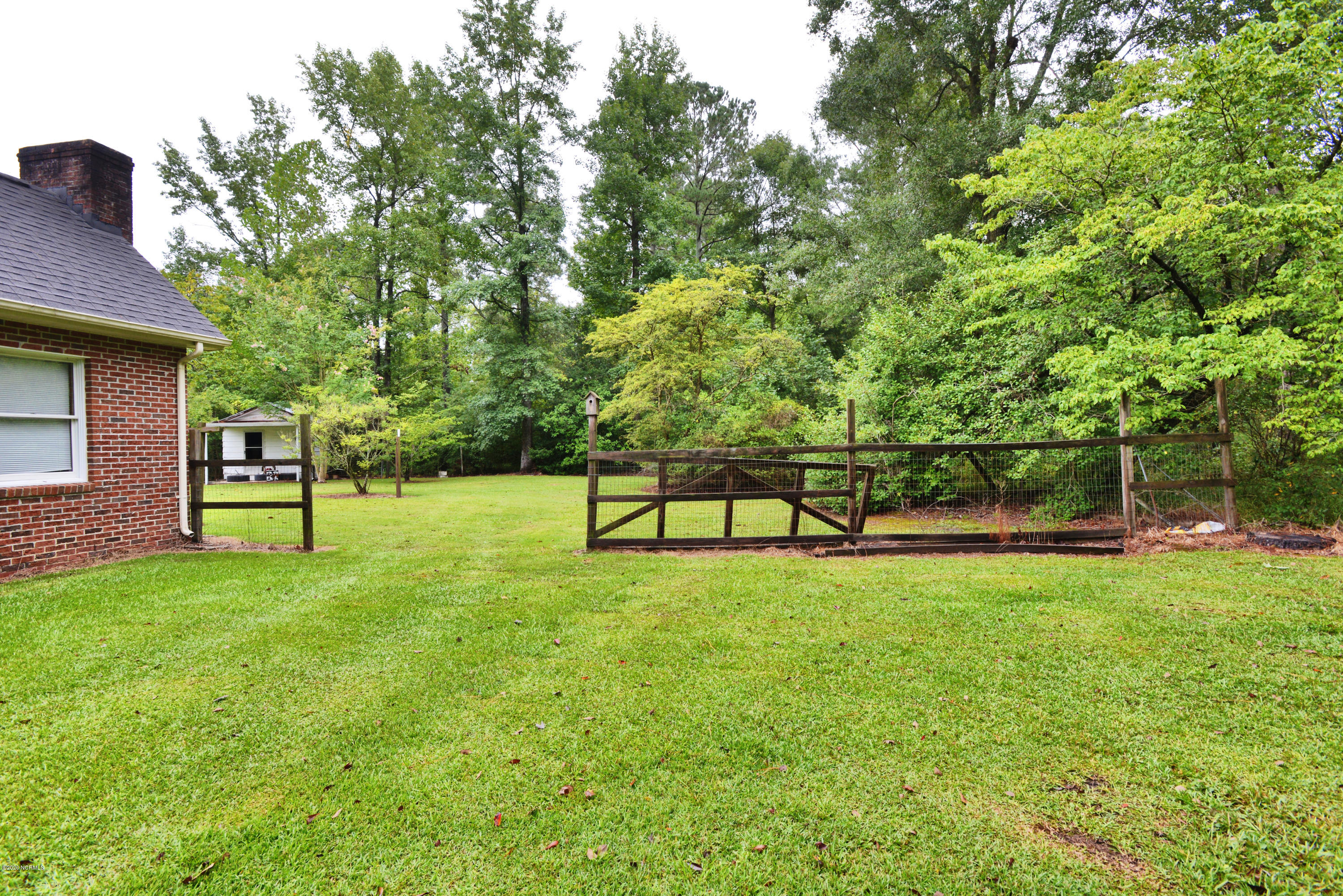 3110 Seth West Road Kinston, NC 28501 - Photo 23 of 27 10_back_8879