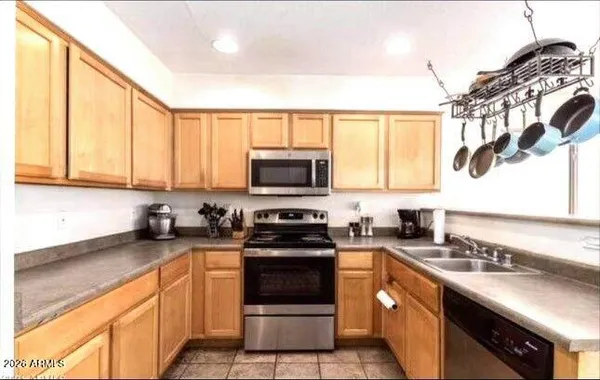 $1,795 | 18404 North 147th Drive, Surprise, AZ 85374