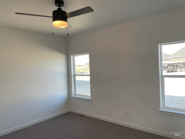 $371,900 | 2022 Harrison Street South, Twin Falls, ID 83301