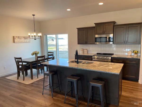 $371,900 | 2022 Harrison Street South, Twin Falls, ID 83301