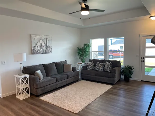 $371,900 | 2022 Harrison Street South, Twin Falls, ID 83301