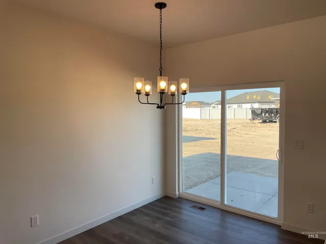 $379,900 | 2022 Harrison Street South, Twin Falls, ID 83301