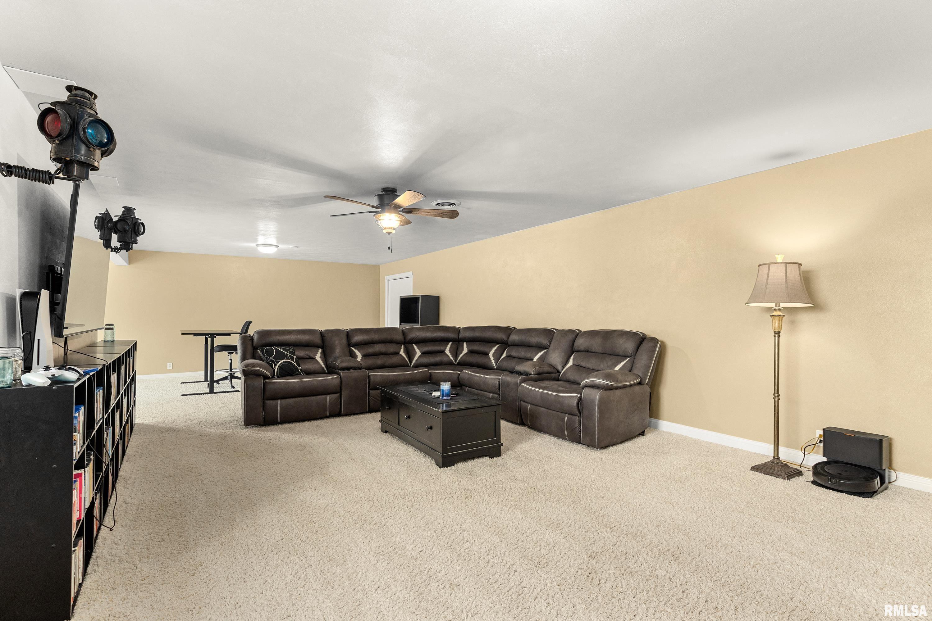 25479 North Boat Dock Road Canton, IL 61520 - Photo 62 of 70