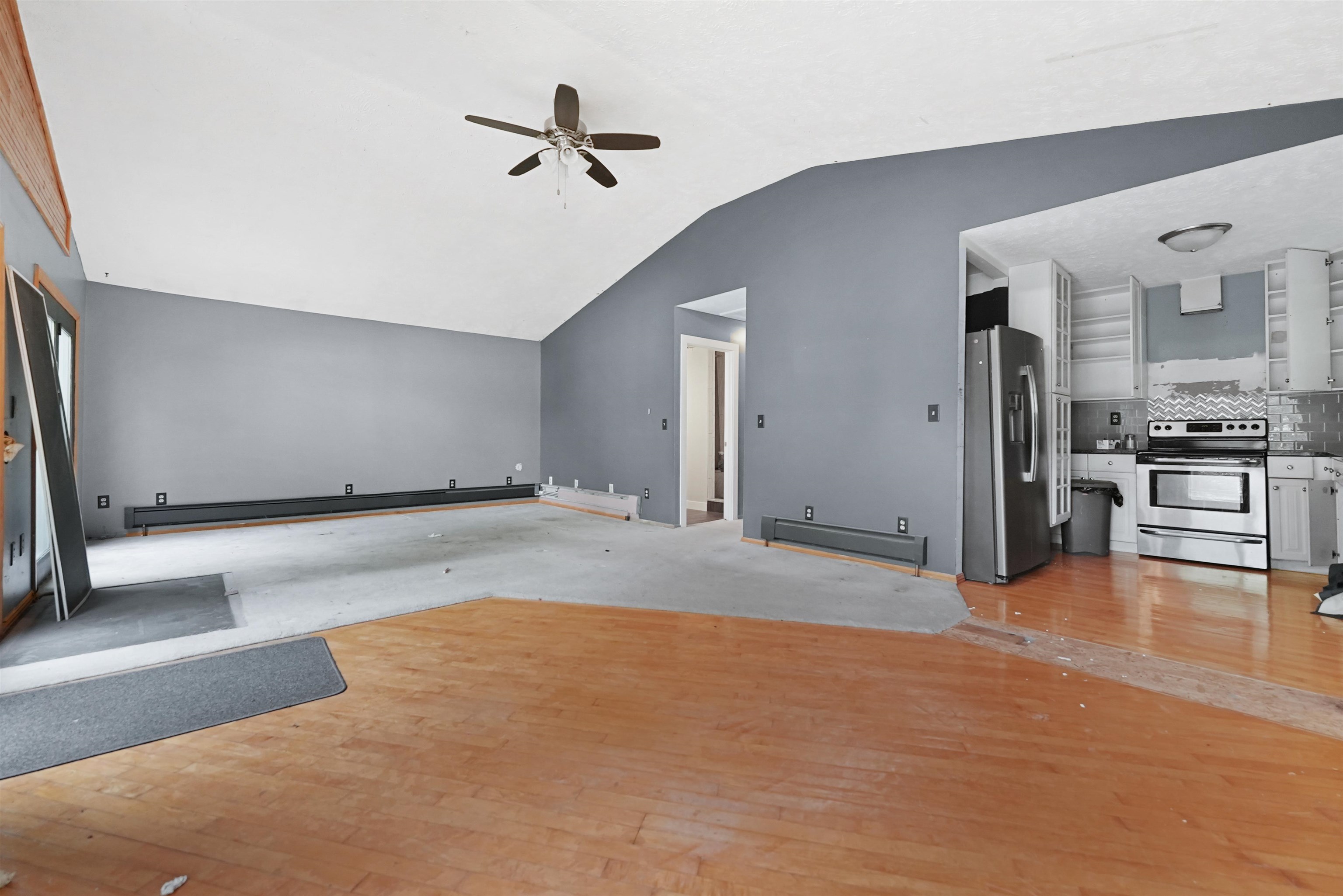 5774 Rennie View Traverse City, MI 49696 - Photo 16 of 34