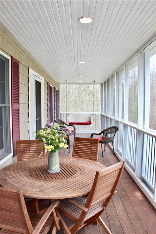 23 Lynch Lane Kittery Point, ME 03905 - Photo 4 of 34 Photo