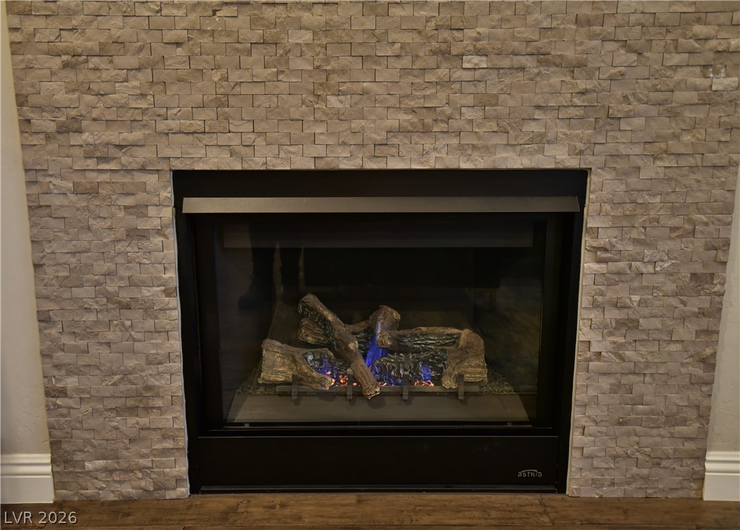 1120 Strada Cristallo Henderson, NV 89011 - Photo 12 of 52
