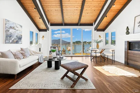 $1,795,000 | 53 Issaquah Dock, Sausalito, CA 94965
