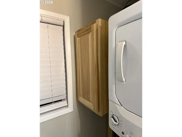 $225,000 | 2637 South Tenmile, Lakeside, OR 97449