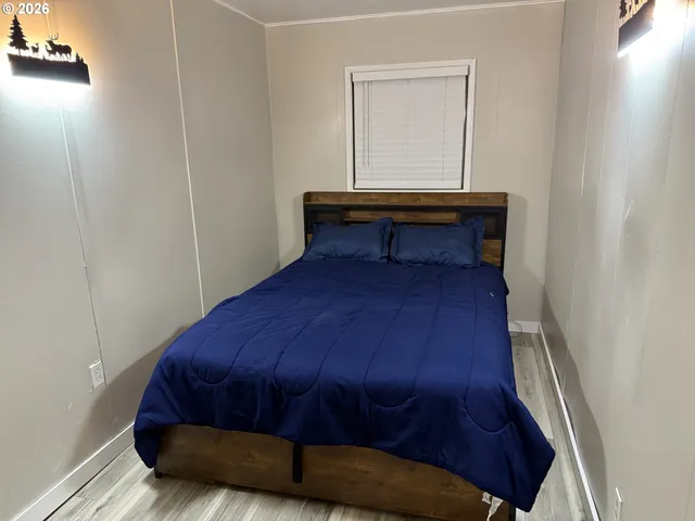 $225,000 | 2637 South Tenmile, Lakeside, OR 97449