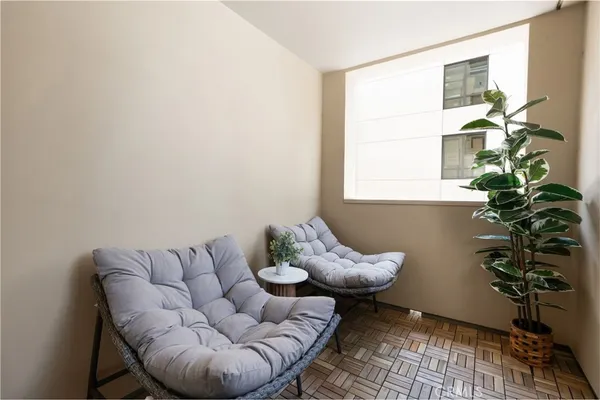 $1,548,000 | 39 South Los Robles Avenue, Unit 3019, Pasadena, CA 91101